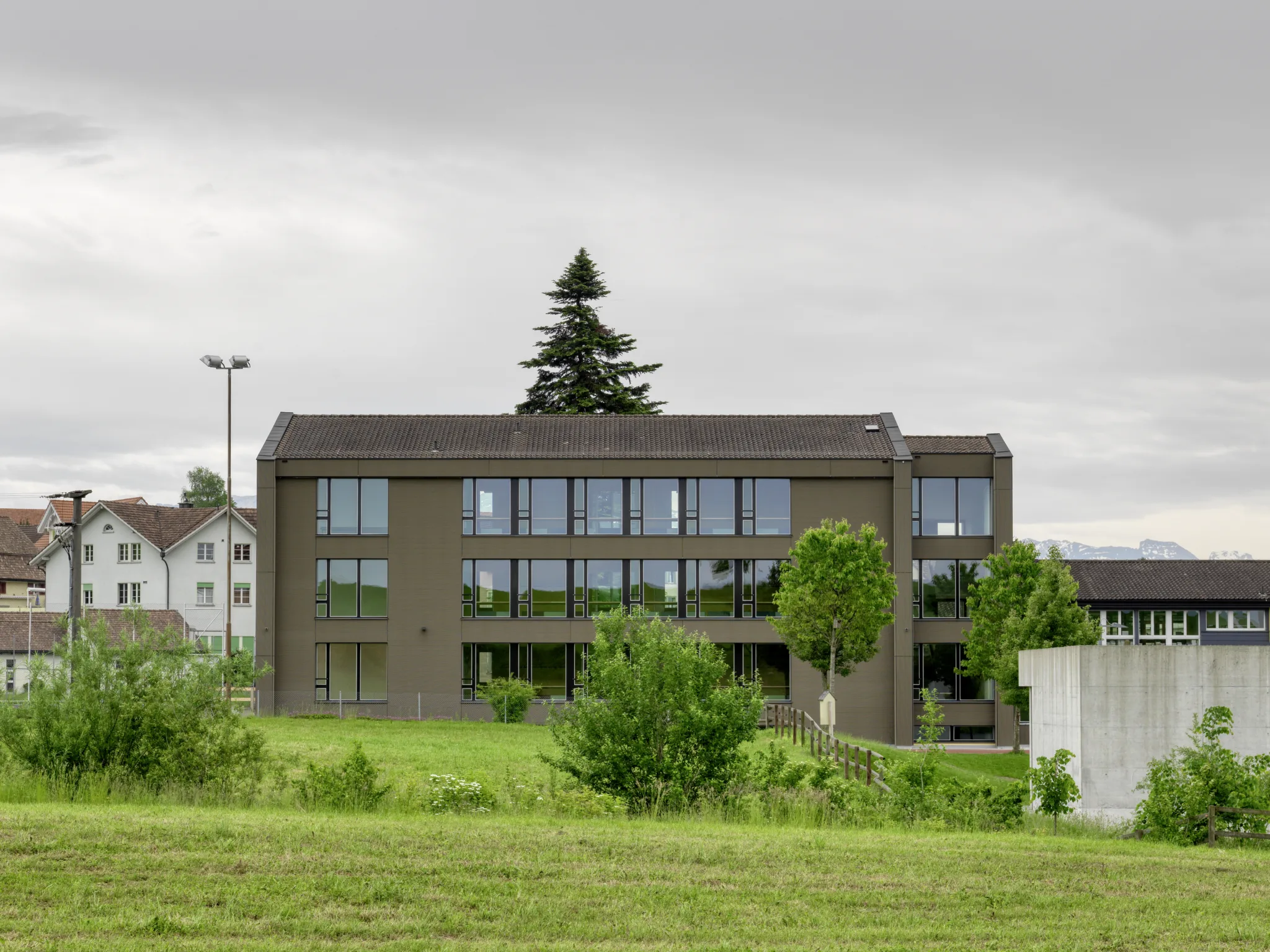 7 Tw Schulhaus Ebnet Andwil 107977