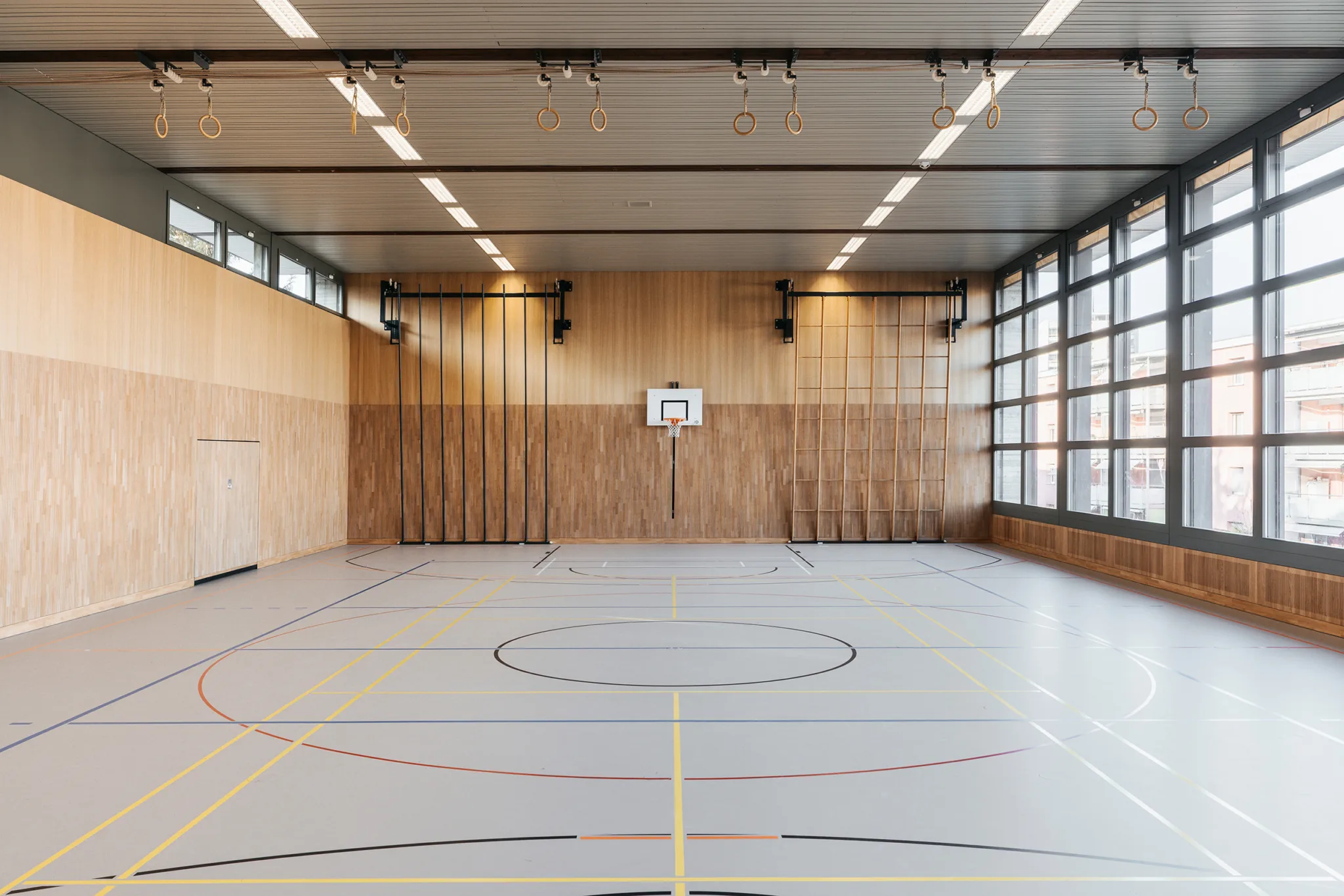 Turnhalle Herrenhof 01